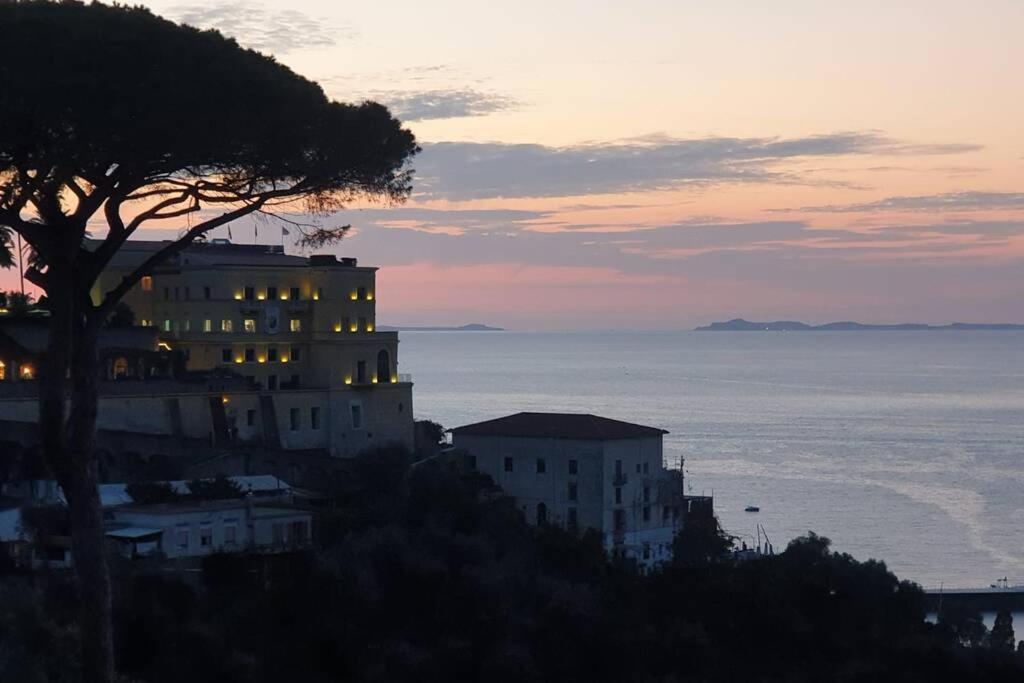 Appartamento Casa Fradalisa Vico Equense Intera Casa Esterno foto